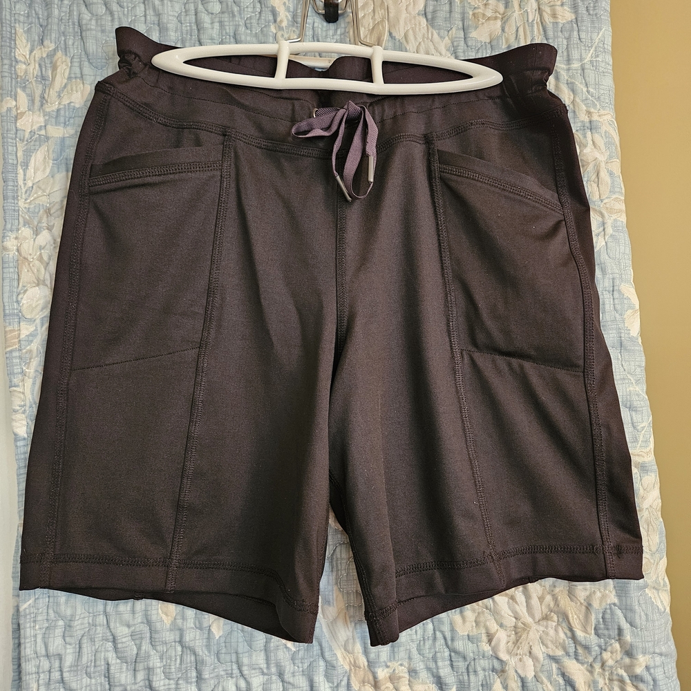 Women’s Athletic Shorts